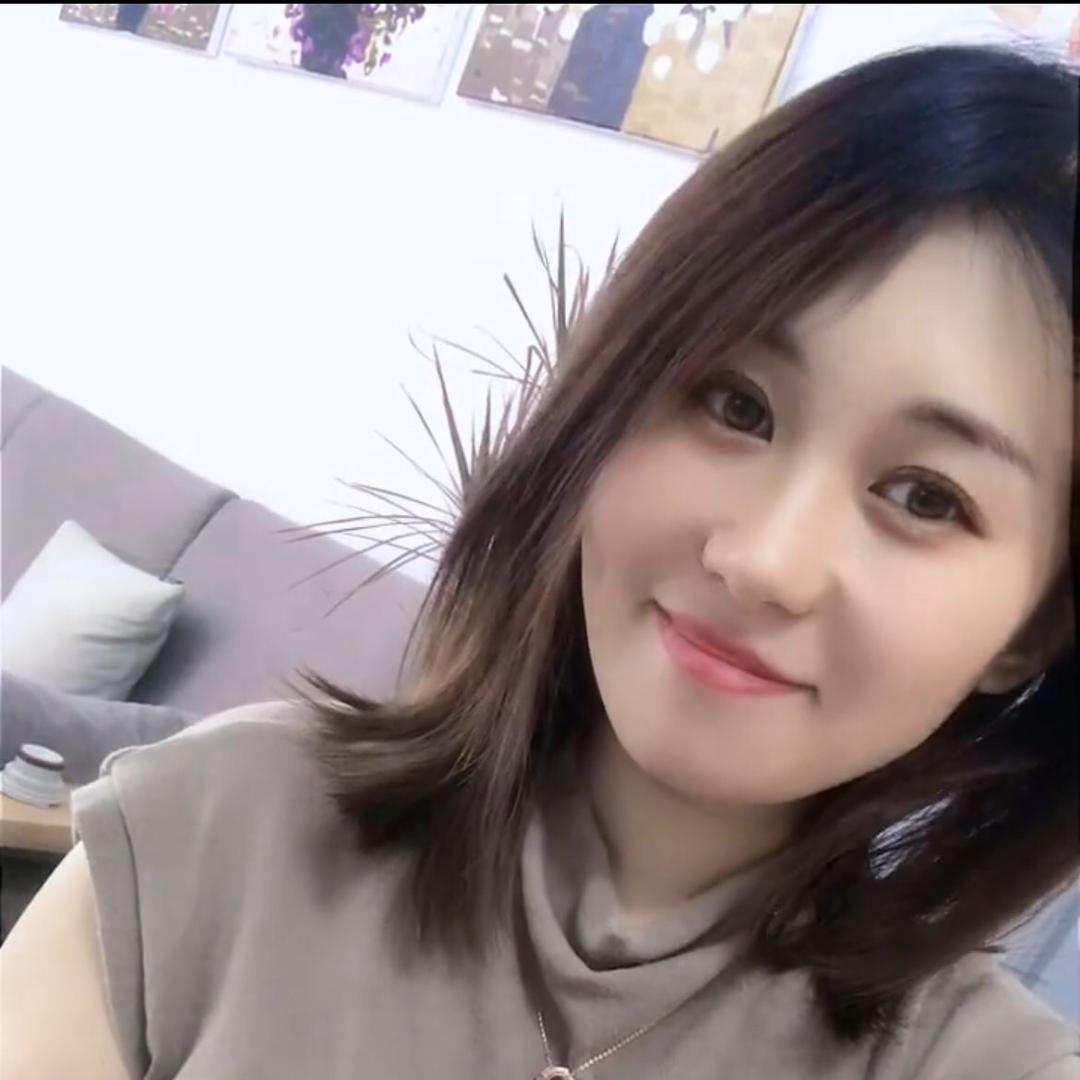 雯雯吖