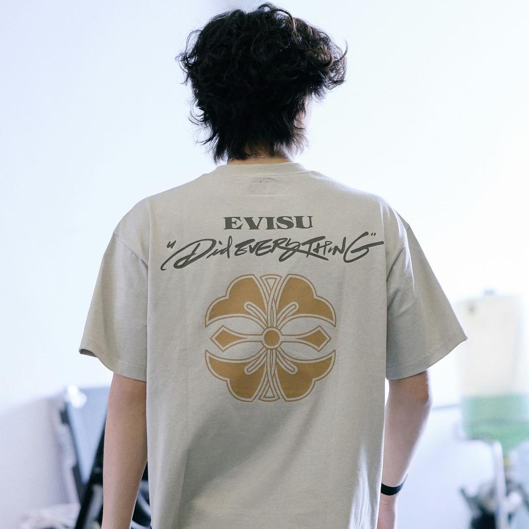 随性。