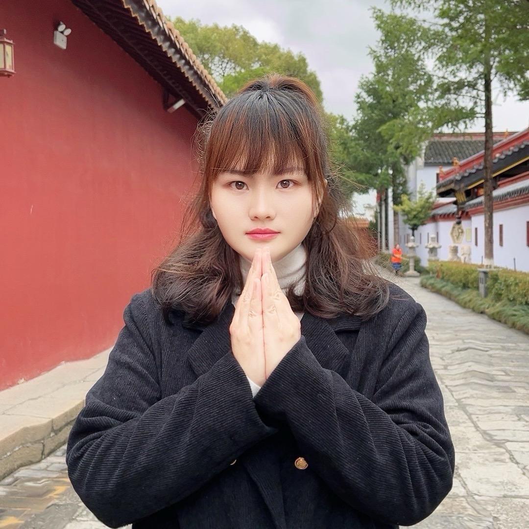 南岳衡山小艾导游