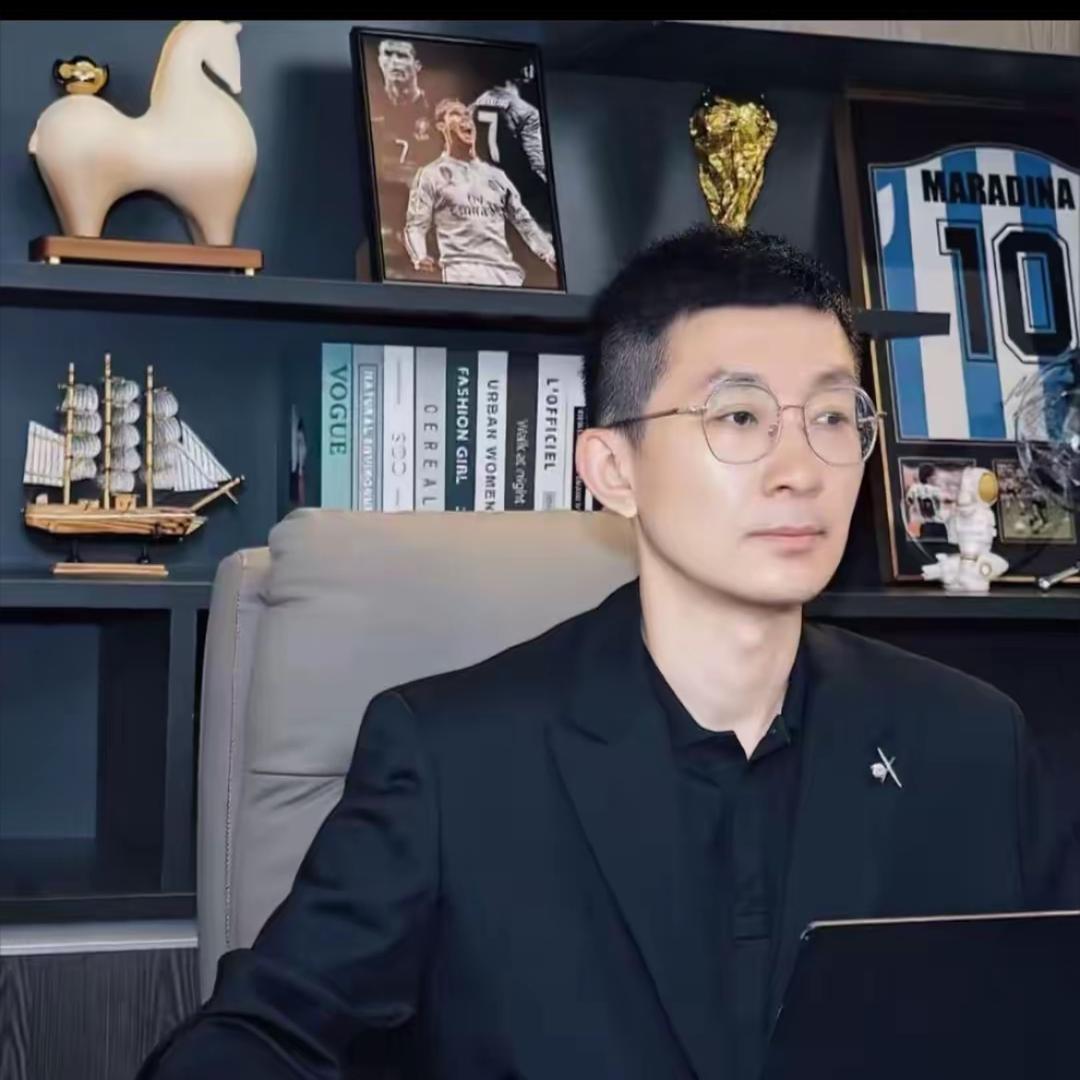 情报员云鹏