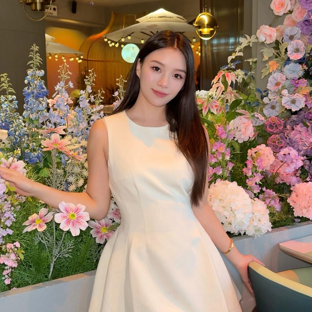 @梁文静
