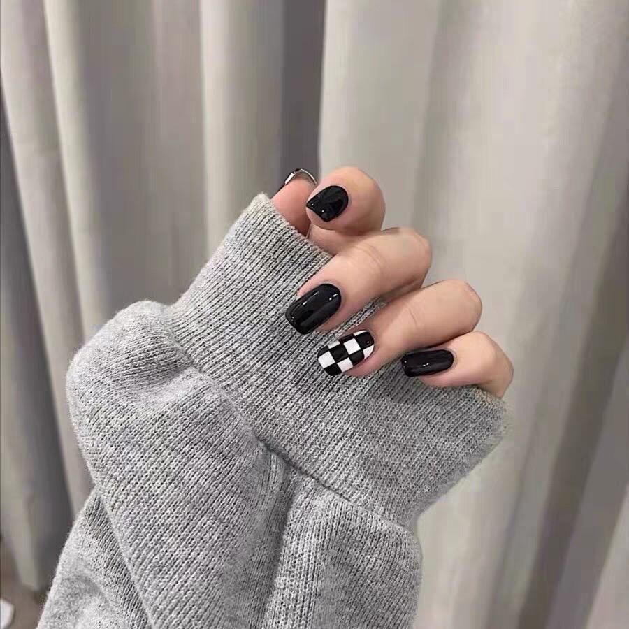 △ . 不染 シ