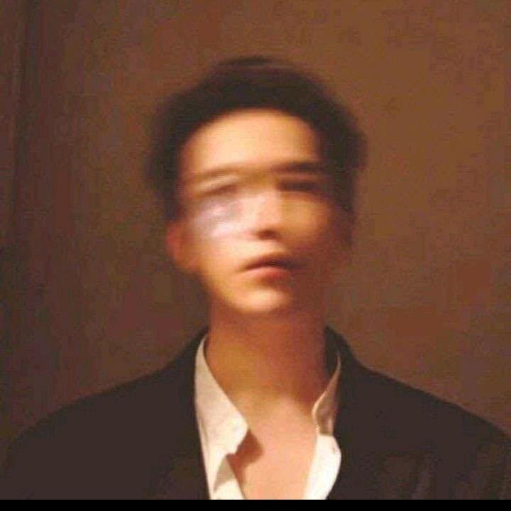 小陈/球鞋奢潮大量回收