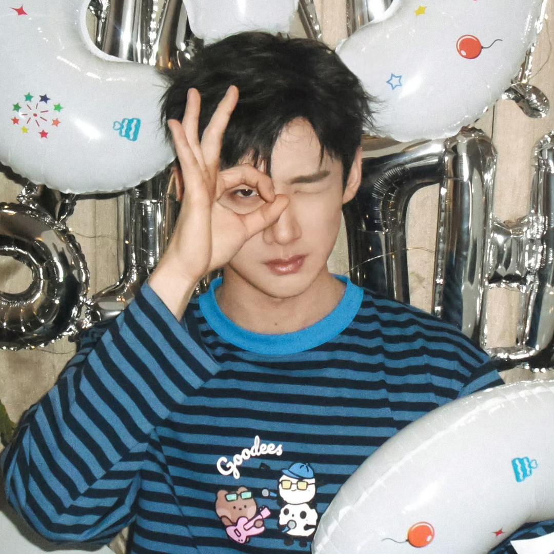 🐱小喵碎碎冰（钮钴禄•Desire）