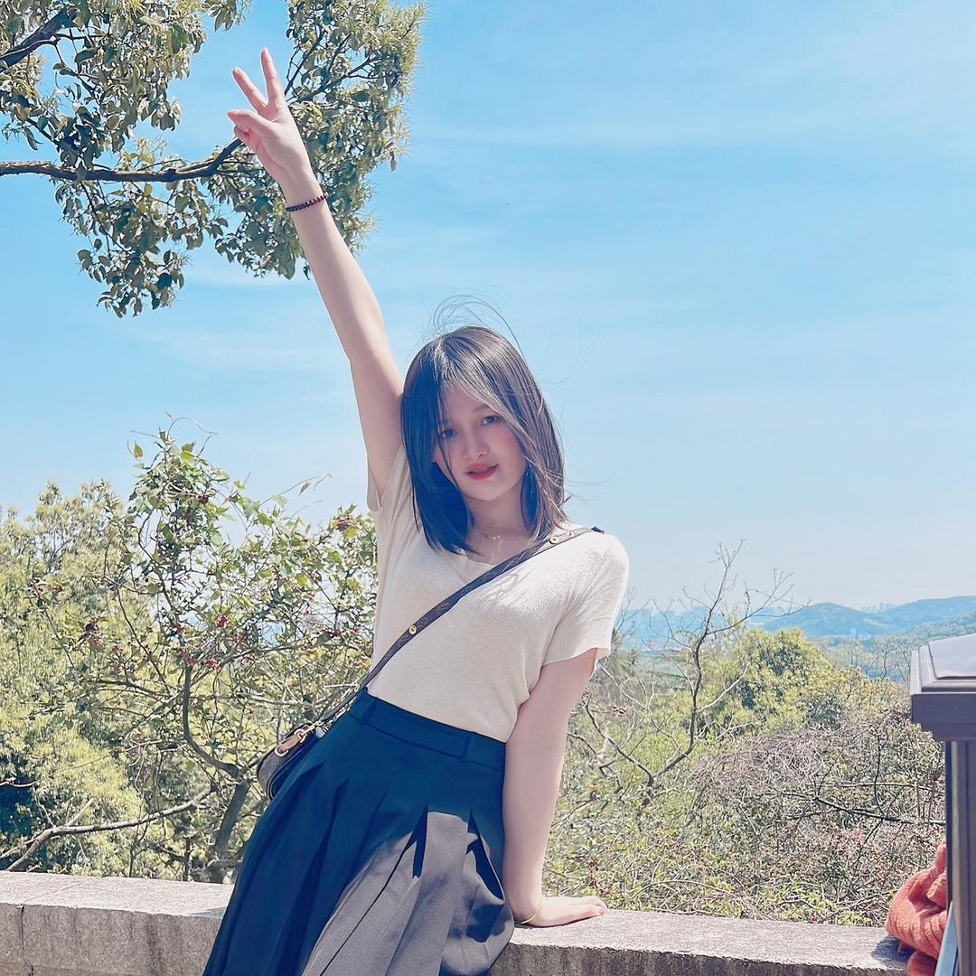 是曾曾吖