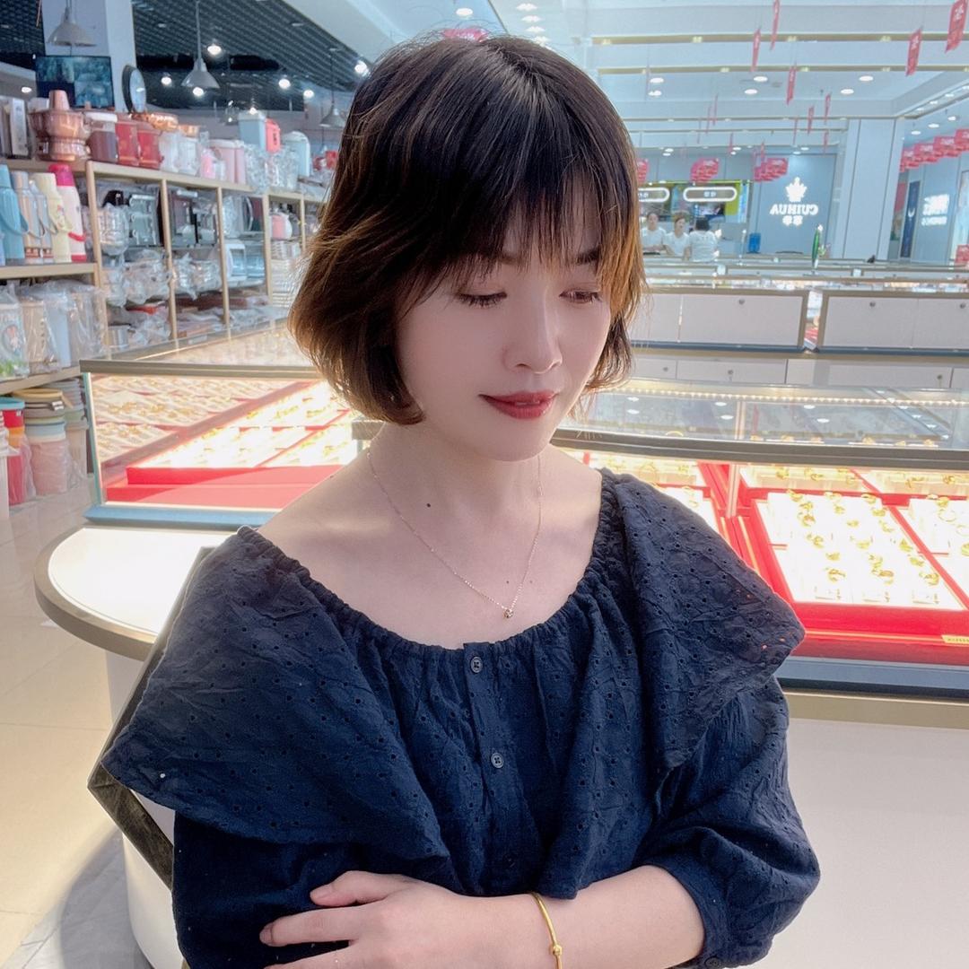 建昌县爱丫丫美甲店