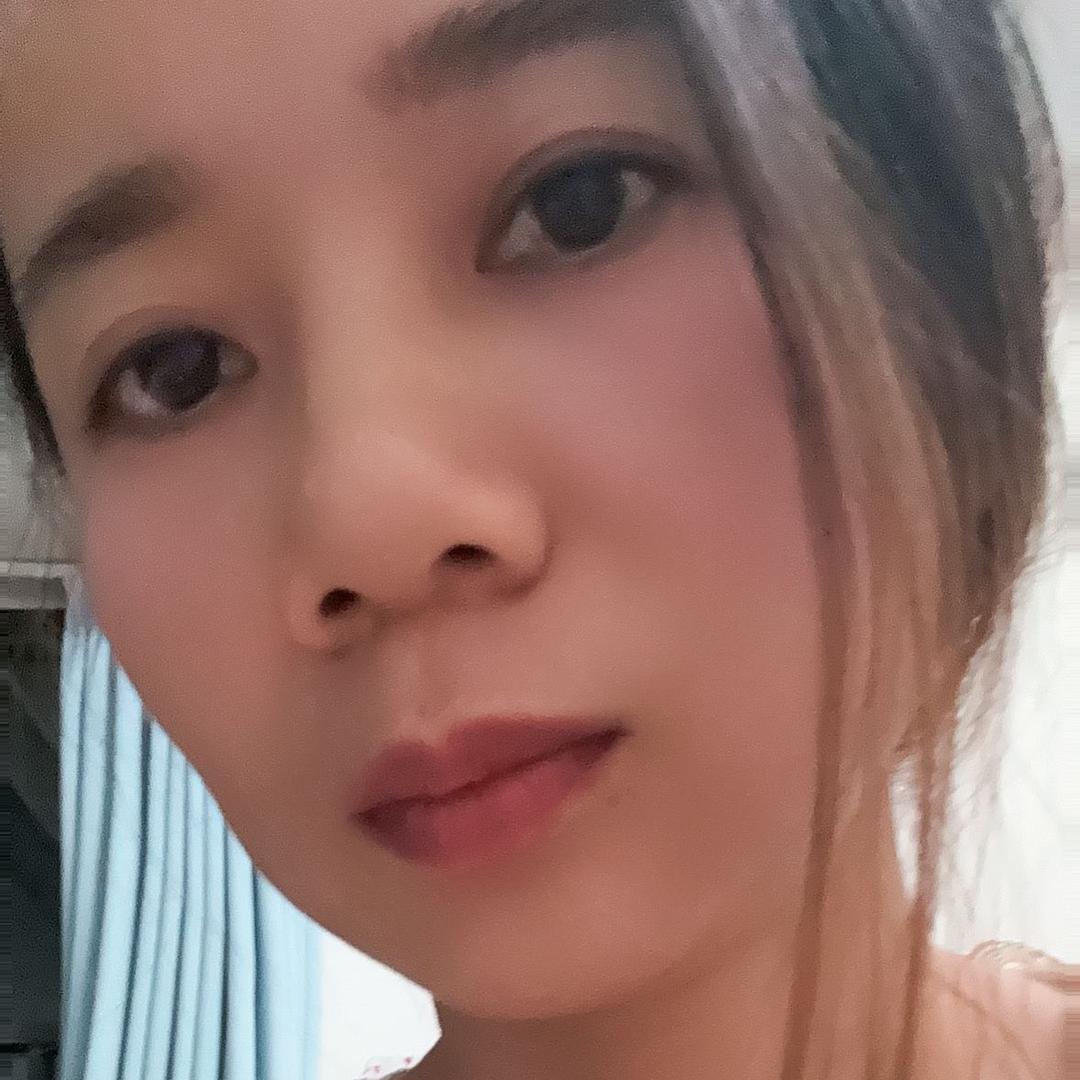 杨小小不小