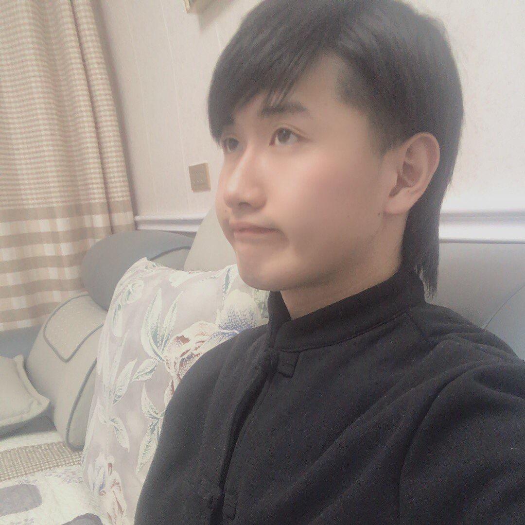 炎辰天
