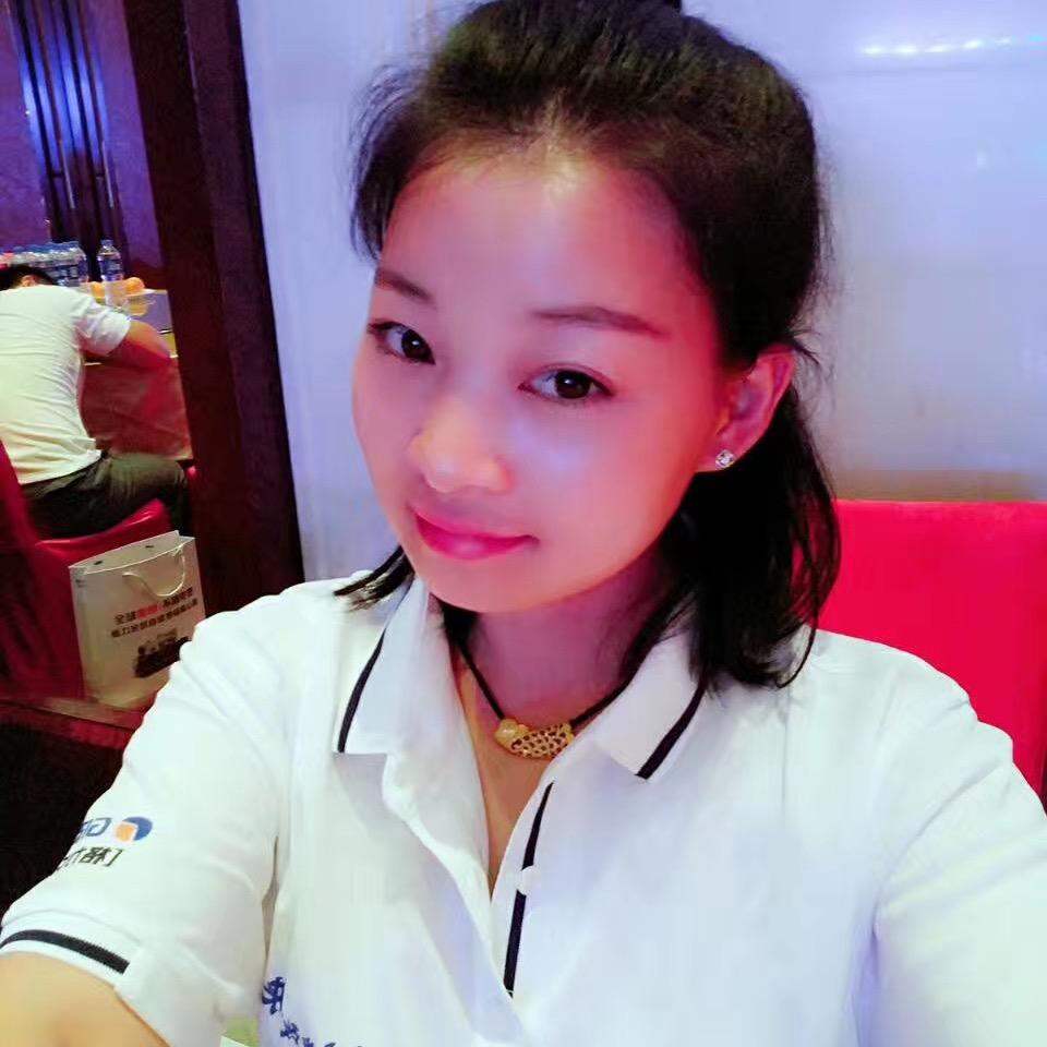 乐山天朗卖空调的雪梅