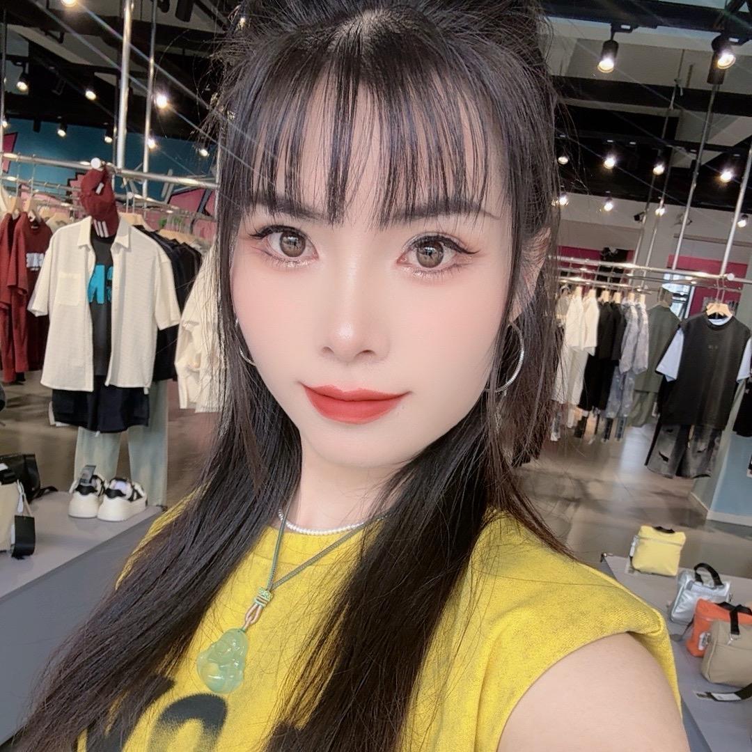 贵州周婷离异