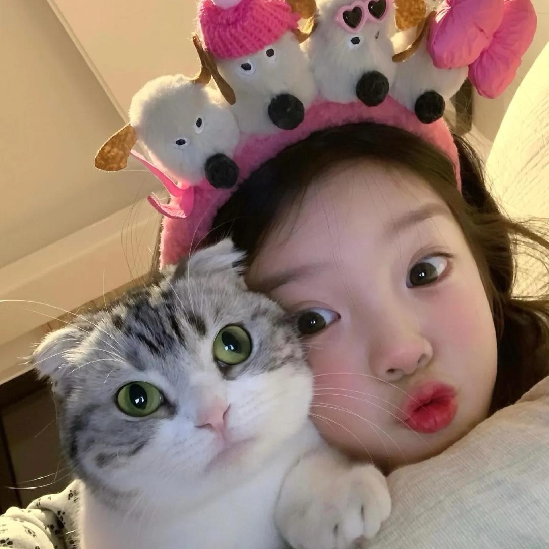 圆滚滚的小二喜
