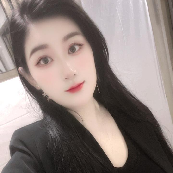 芳芳女装.