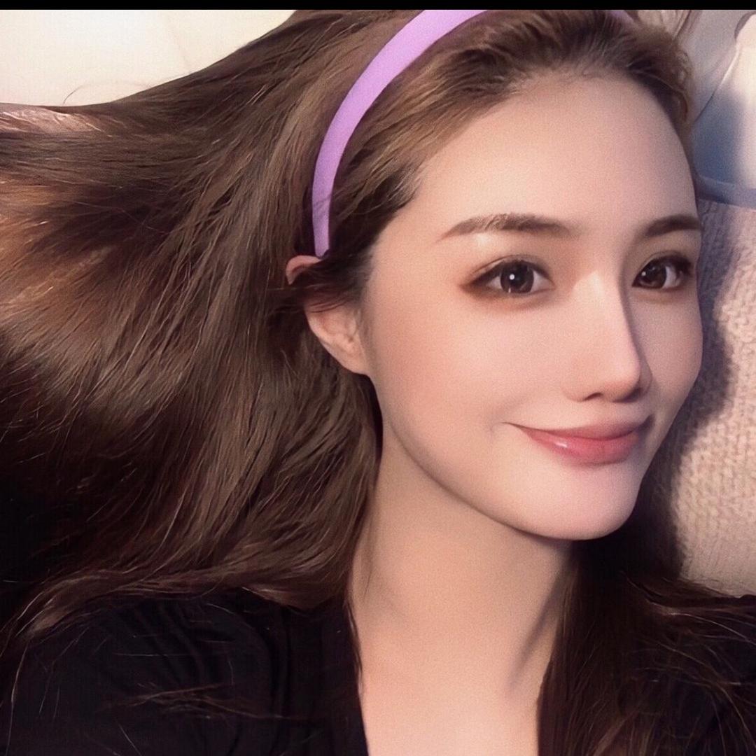 妮可白