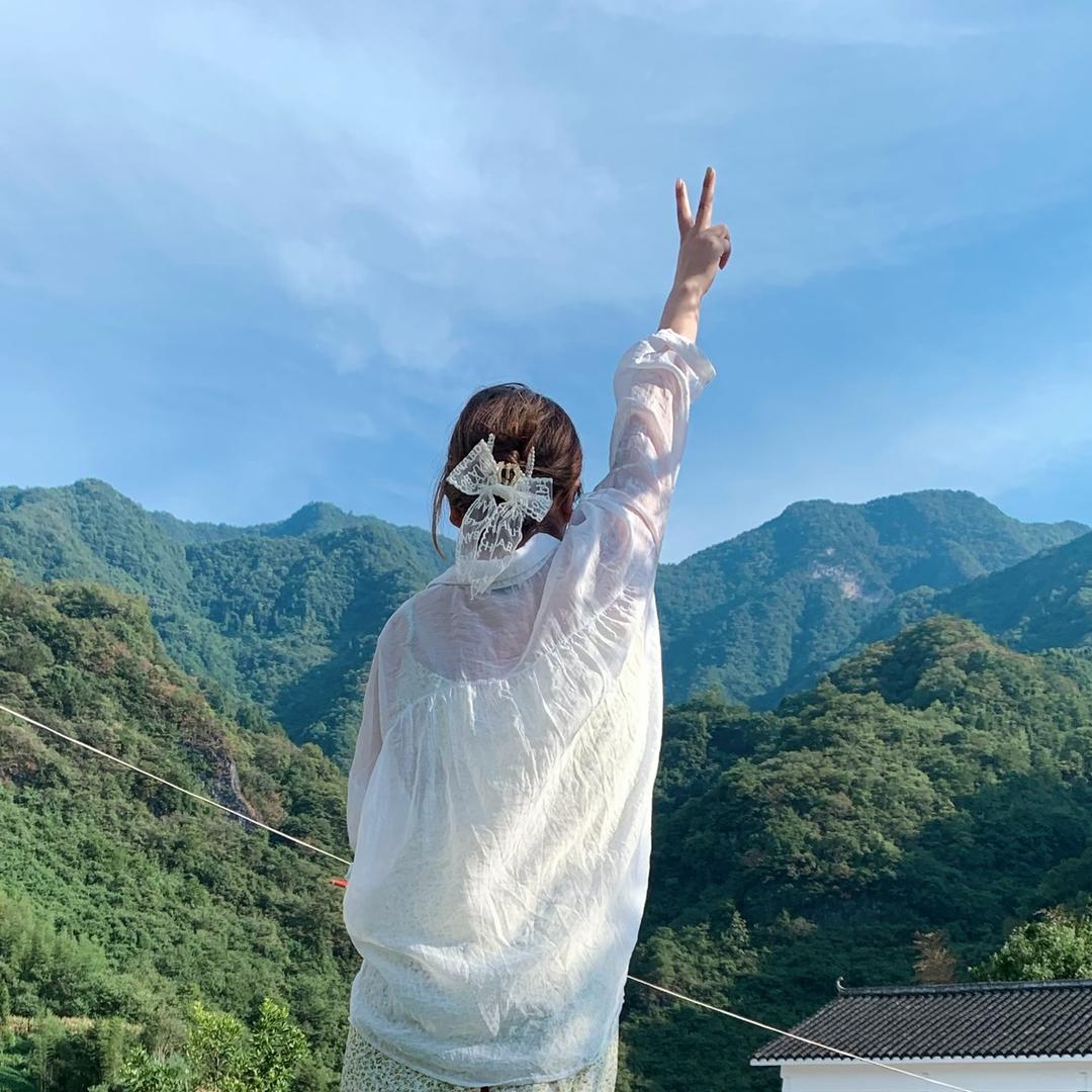 萤火虫。