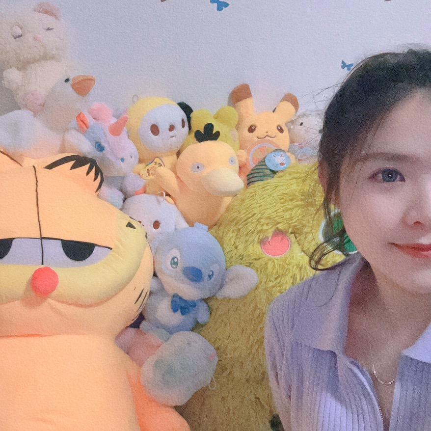 李·别扭💕