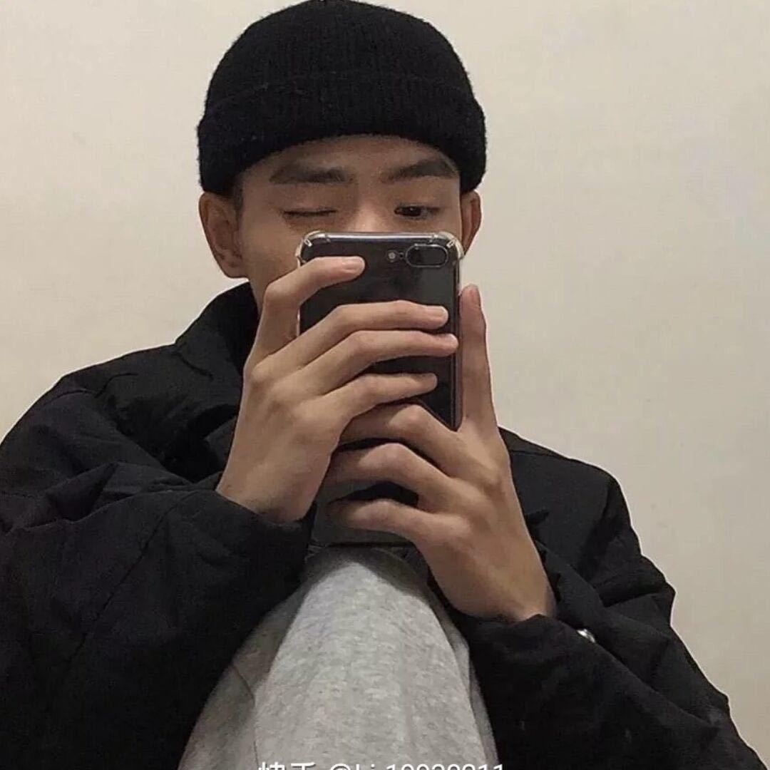 一杯三拼霸霸奶茶