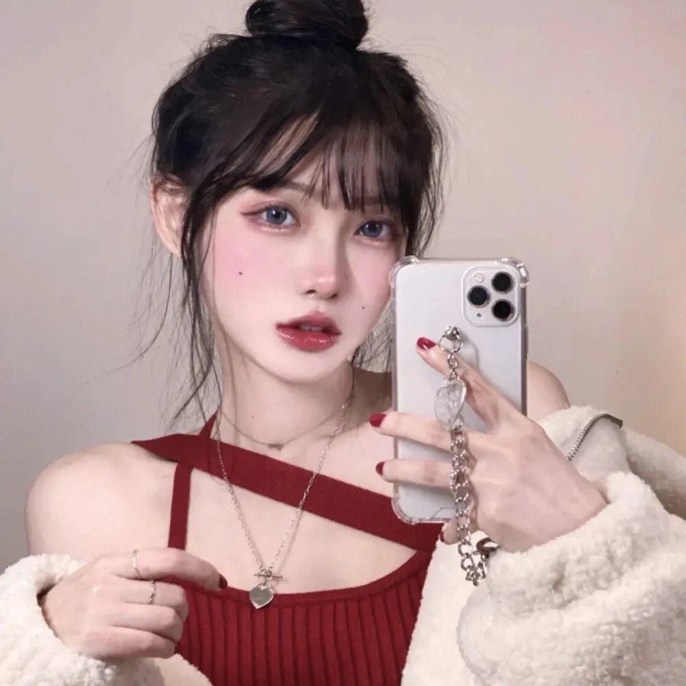 猪小花美妆