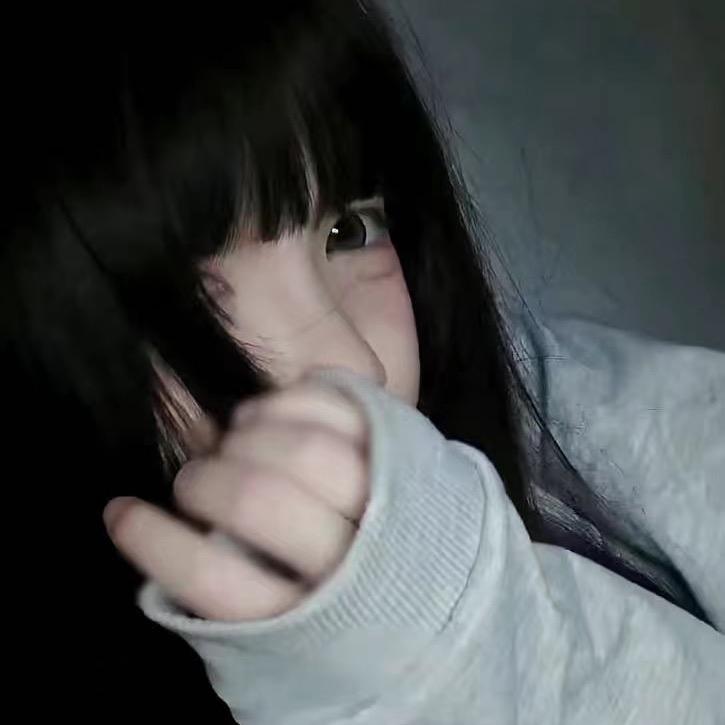 四月