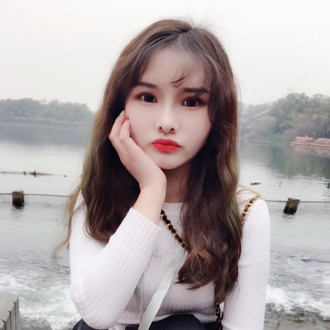 “就叫妮妮呀”苗族头花