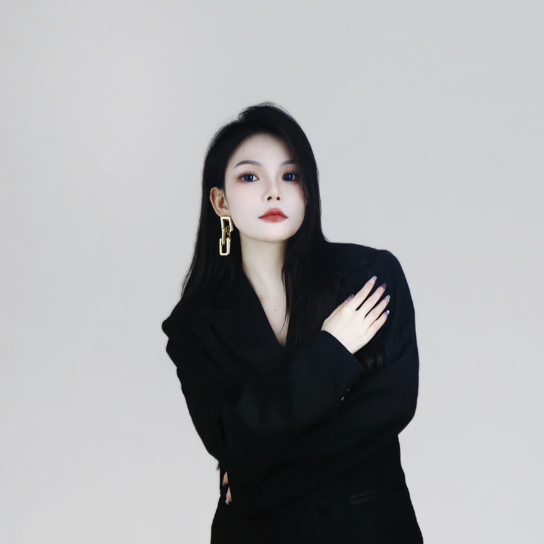 花夕影-Nicole（龙龙）