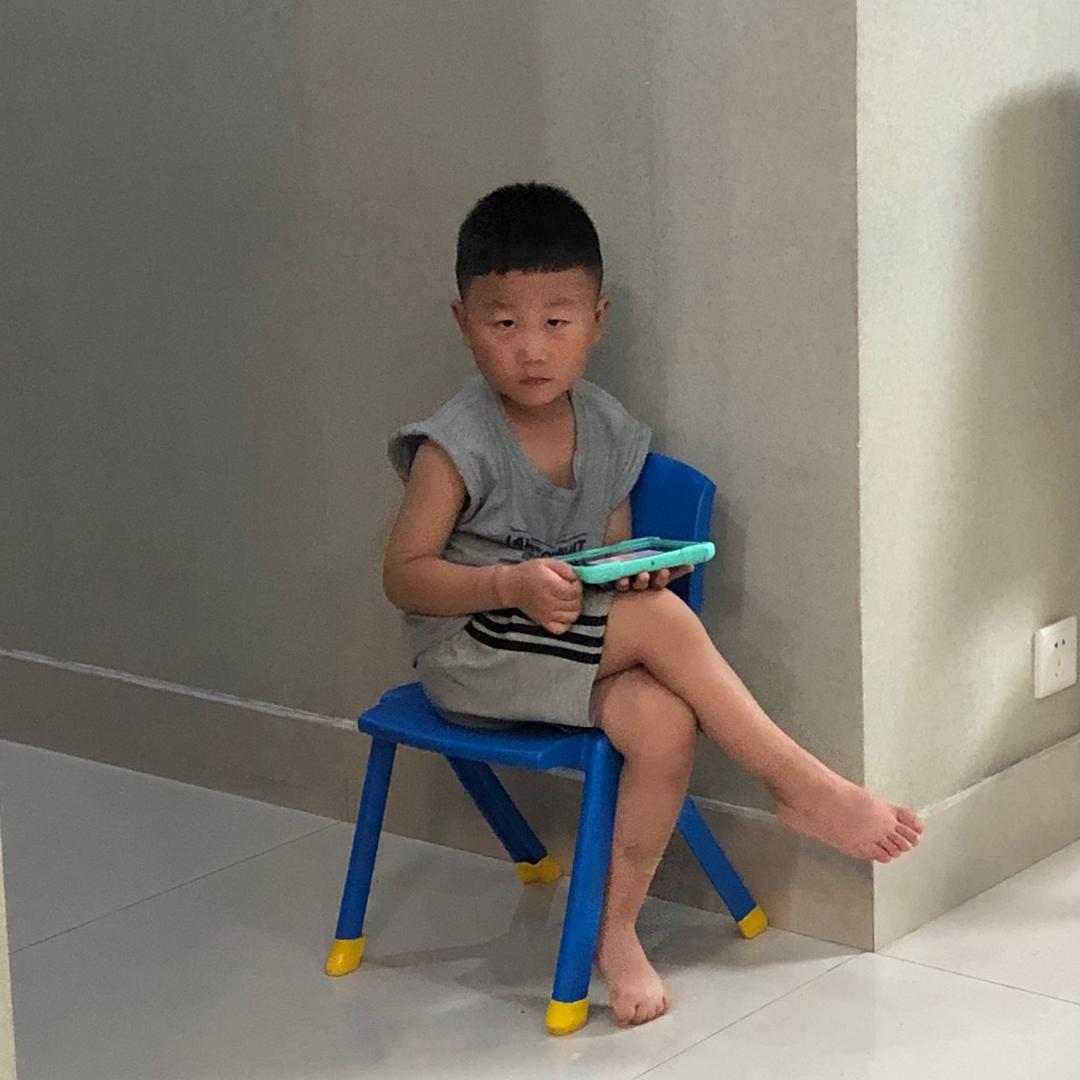 扬中金弈金属激光圆钢。