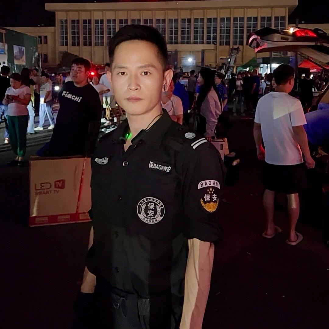 小保安杰哥