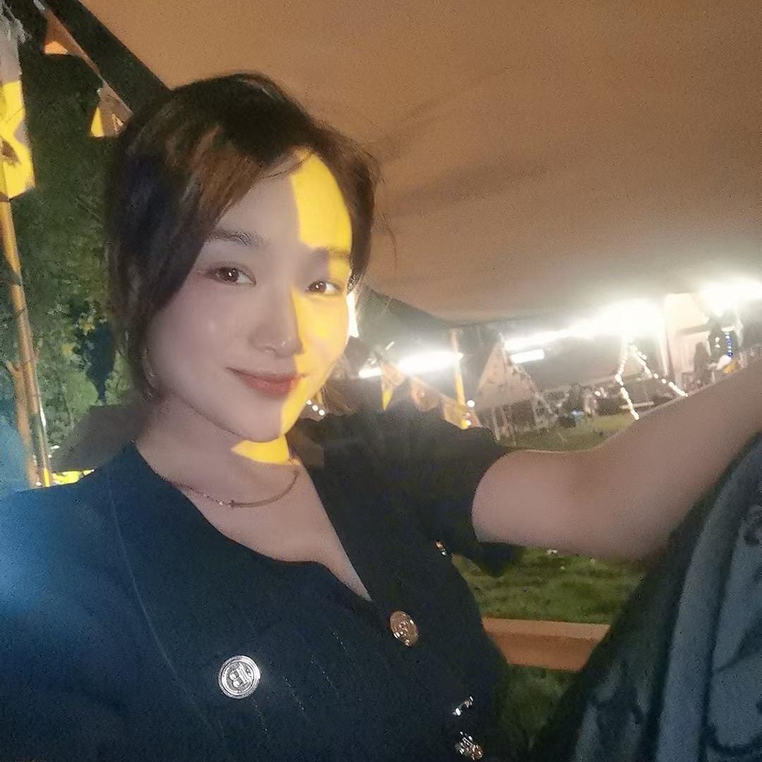 娜妹老板娘服饰