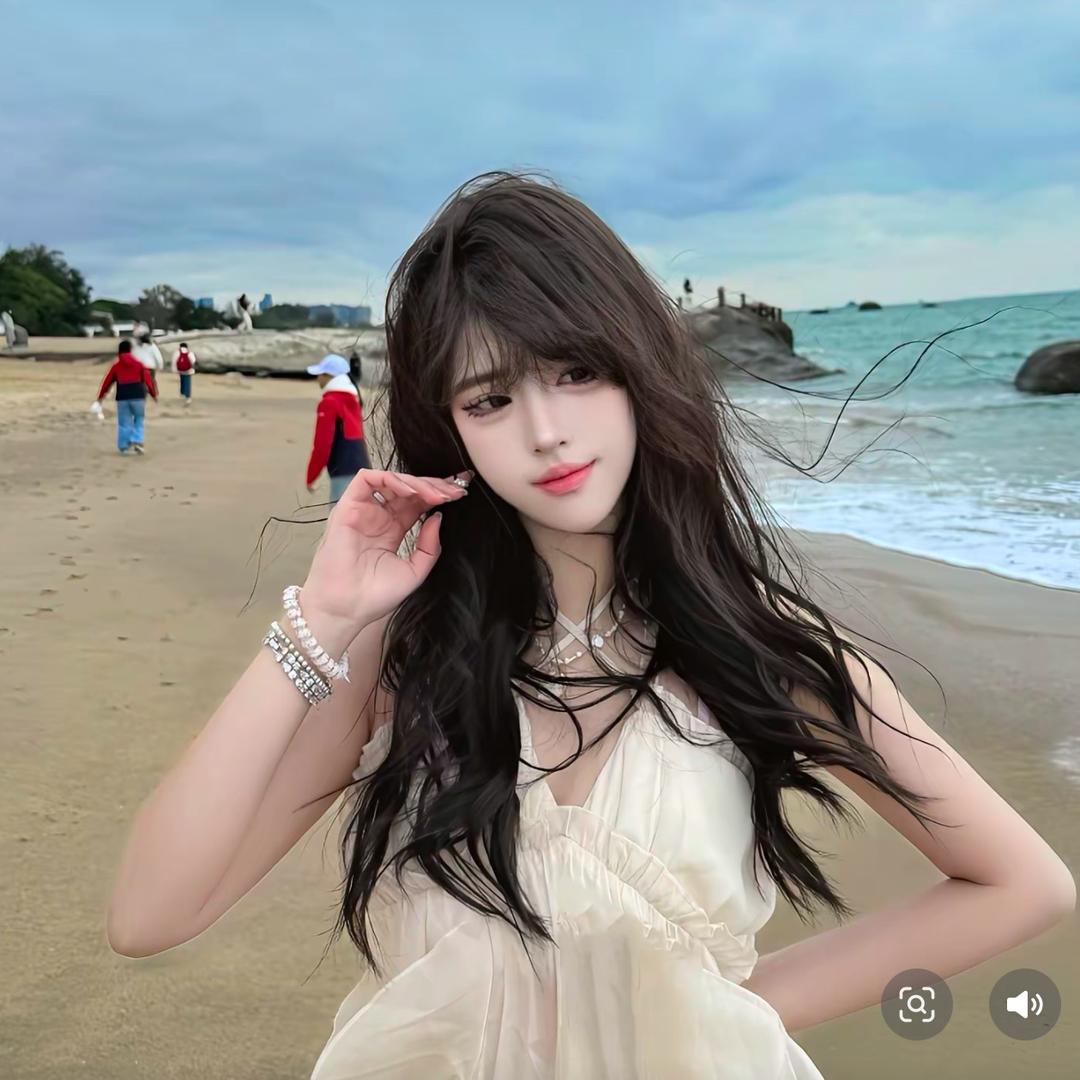 梦贝贝 ˃̵ ֊ ˂̵꧞