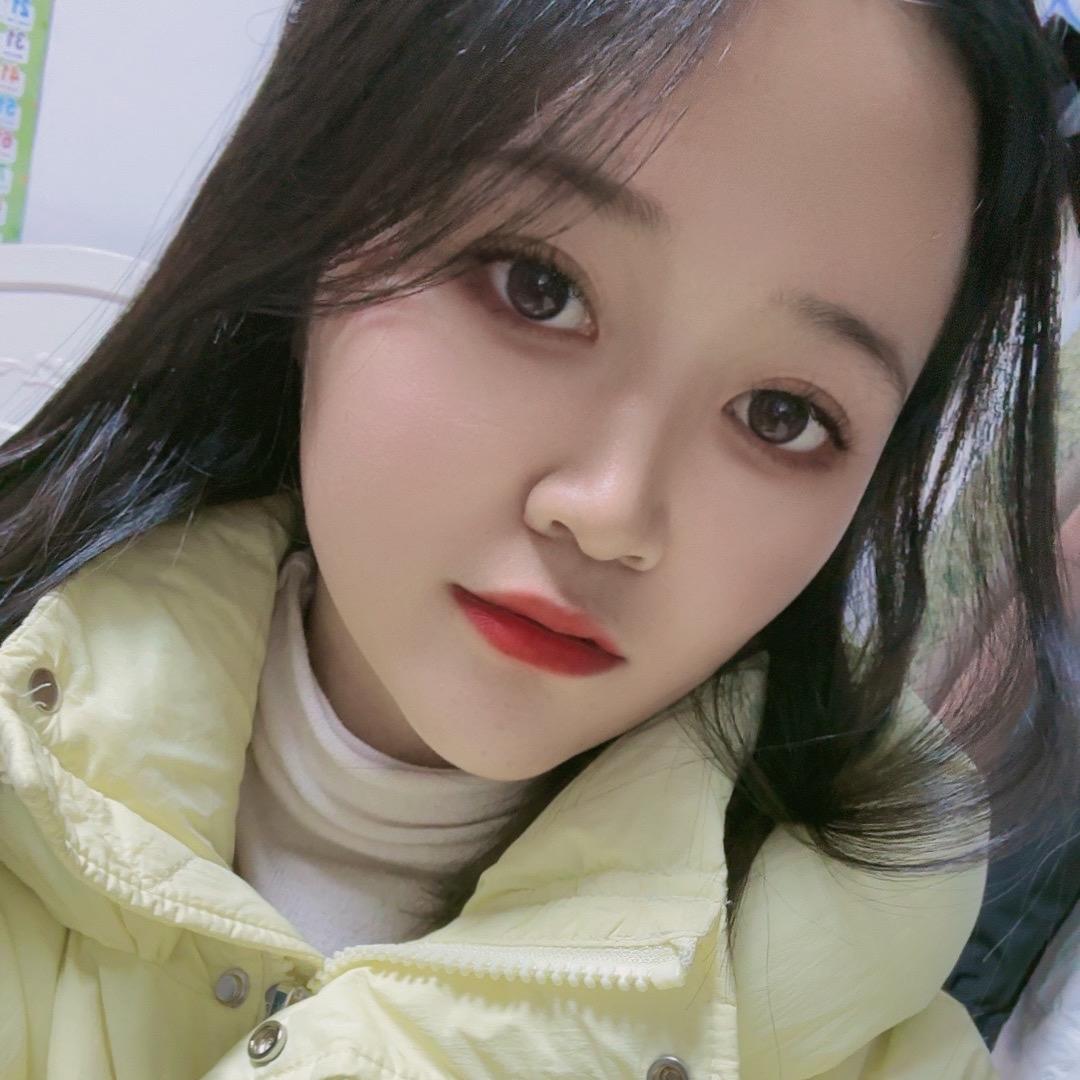 周粥（爱山歌🔥）