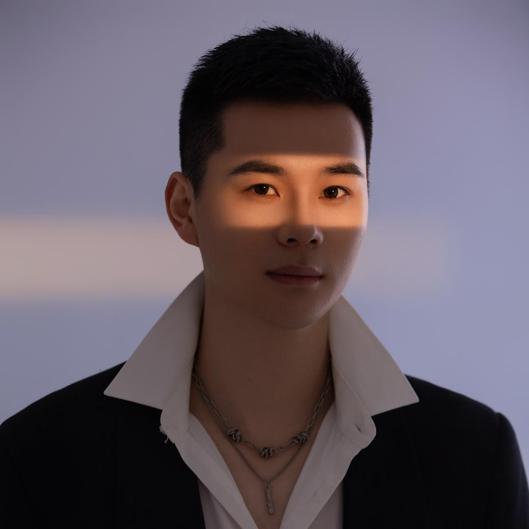 雾眉兵哥哥