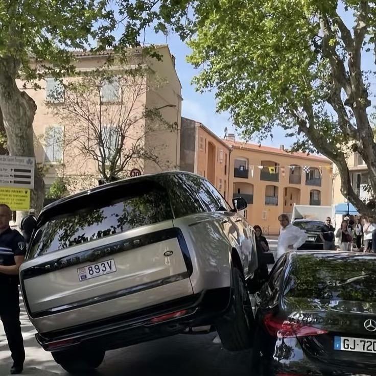 🫅🏻 Chafferer 🫅🏻