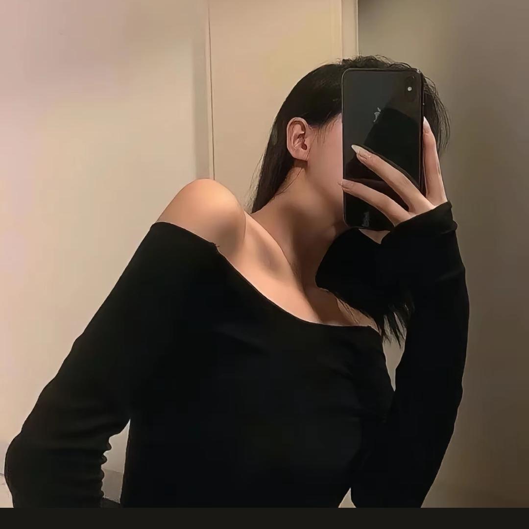 王杰穿搭