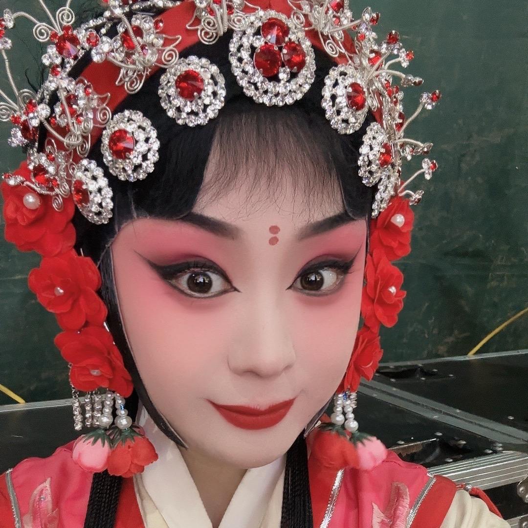豫剧演员晶晶