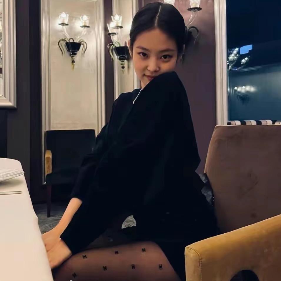 陈老师是陈不是橙嘻嘻哇啦嘿