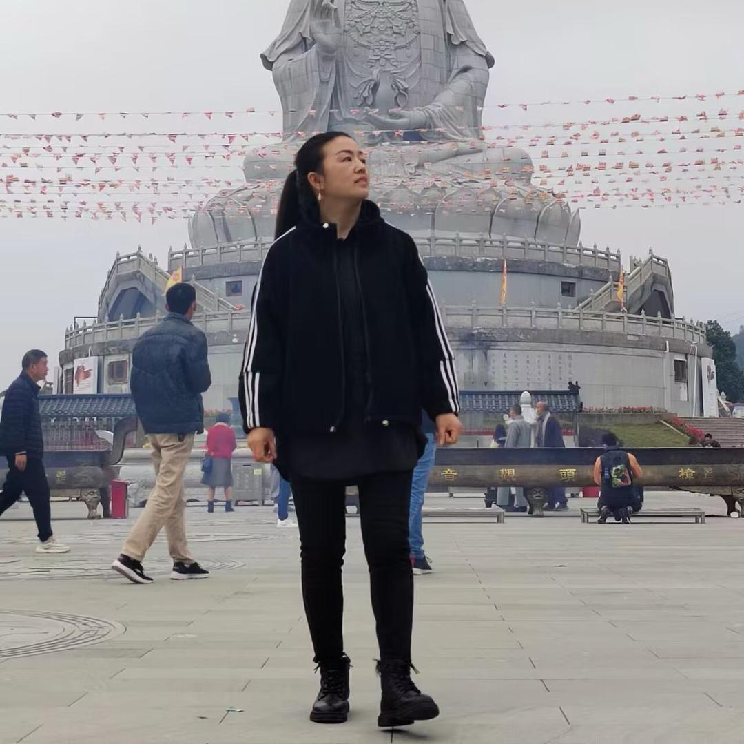 芬芳馥郁《三疯子》