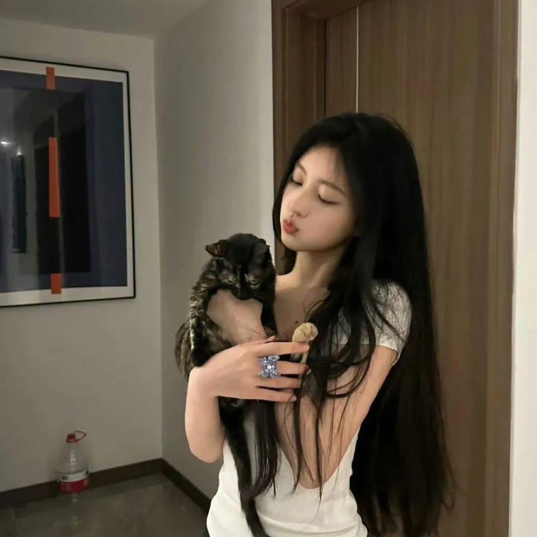 Chiu_leo