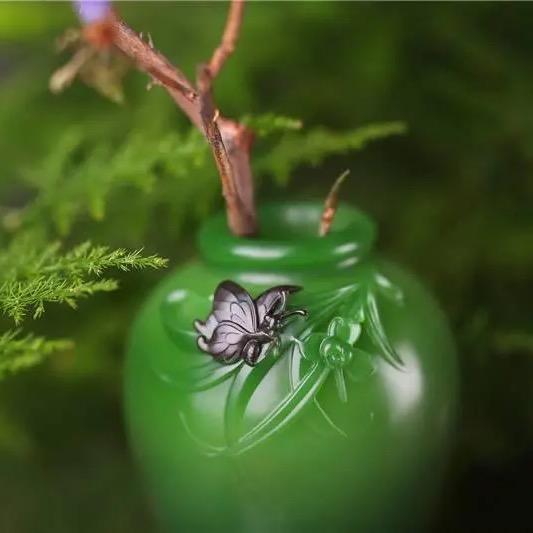 三少甄选和田玉