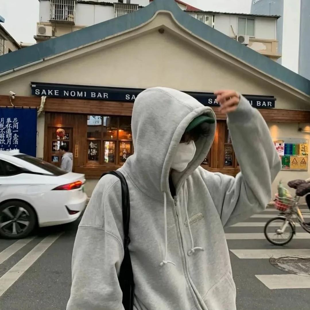 呜呜呜