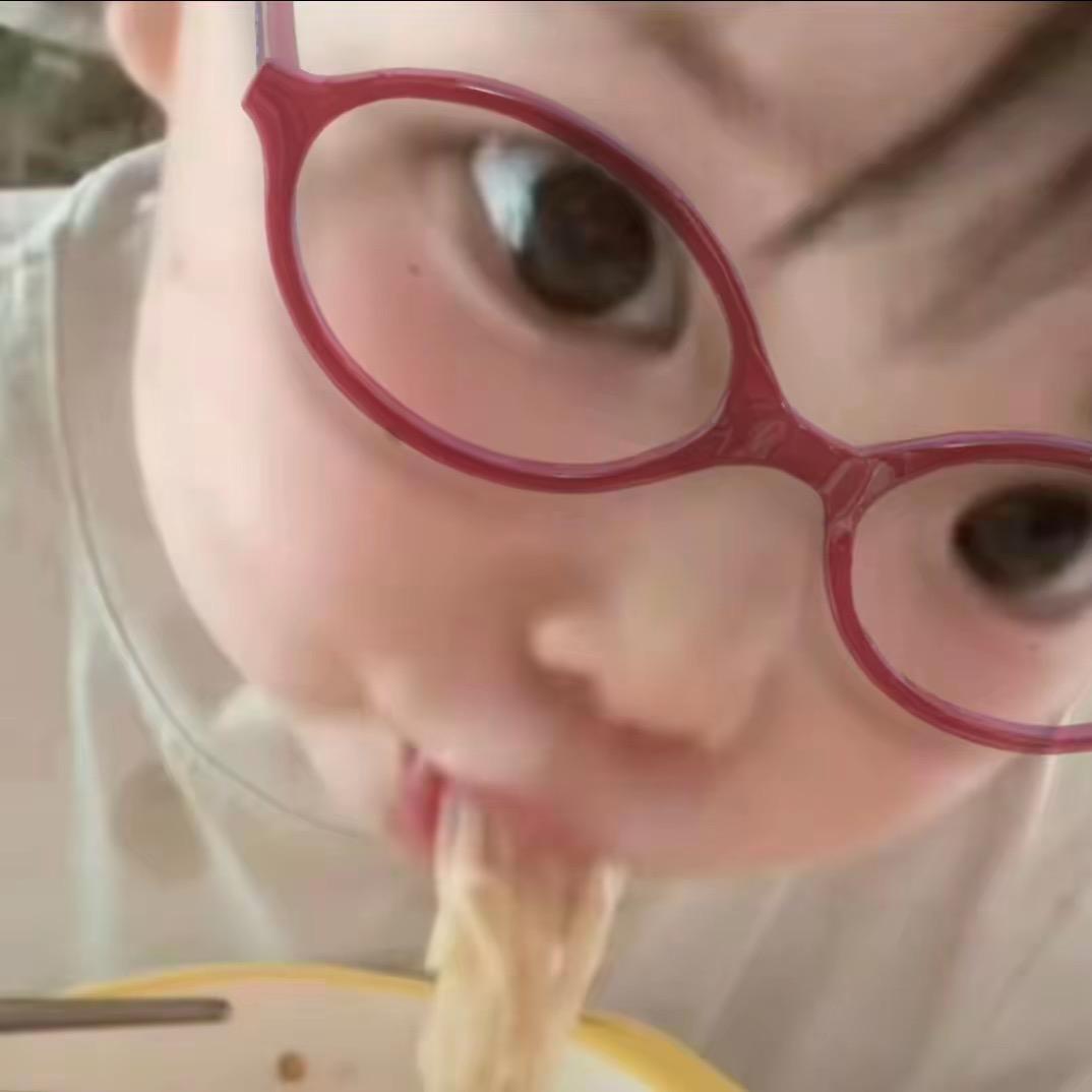 苗苗子.