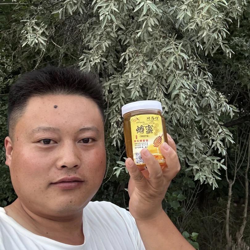 李氏蜂蜜园（晚上八点直播）