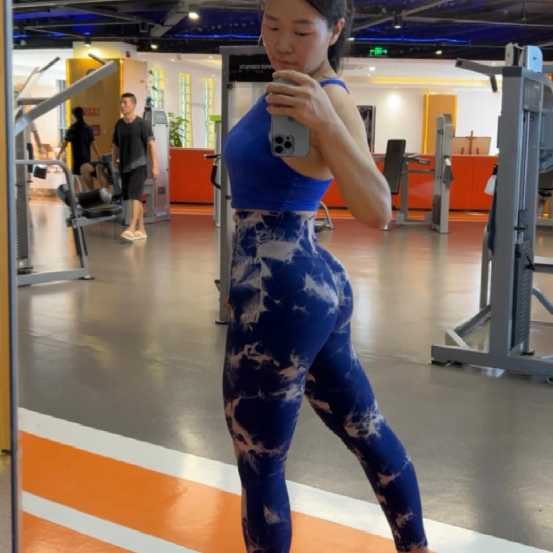 雯丽 🍑