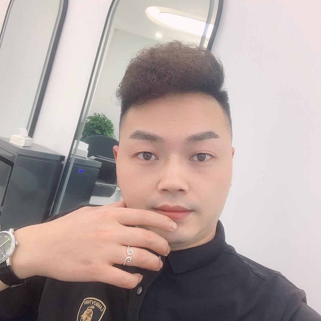 黔江阿刘做发型