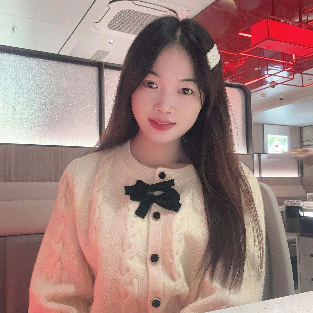 小霏🌙