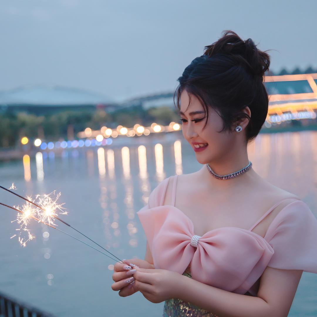 石蕊百货