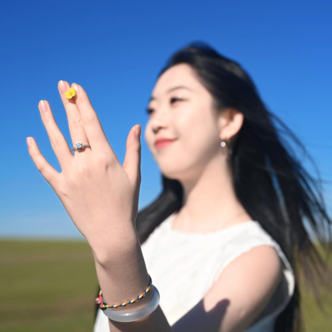 小张乖乖乖.