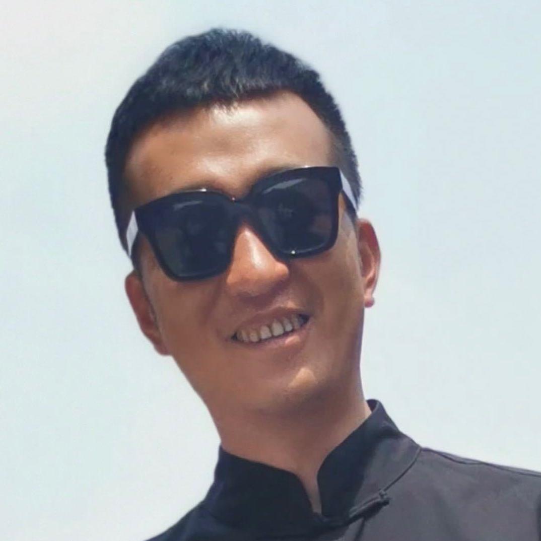 宜宾小眼睛哥哥
