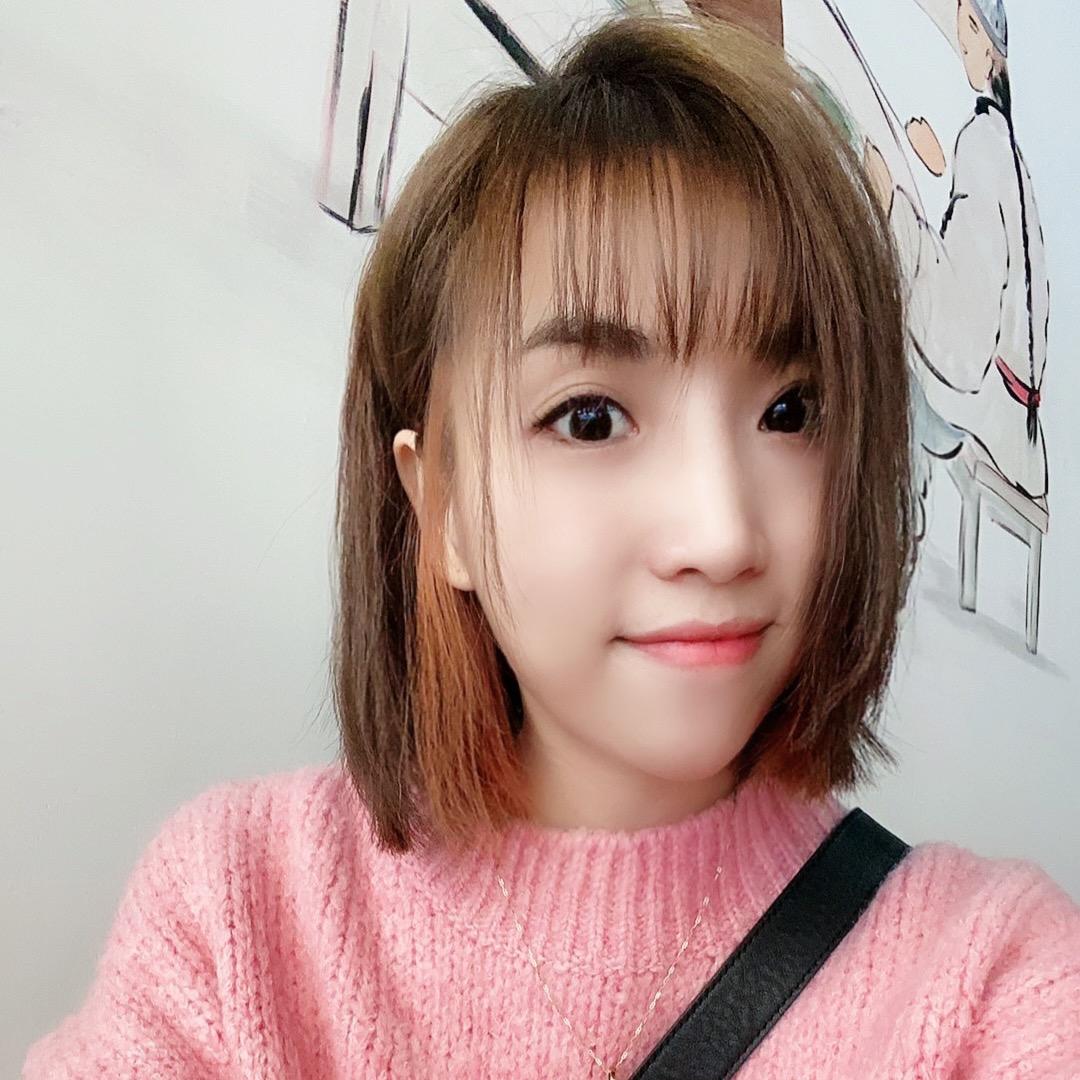 🎀 • 依依