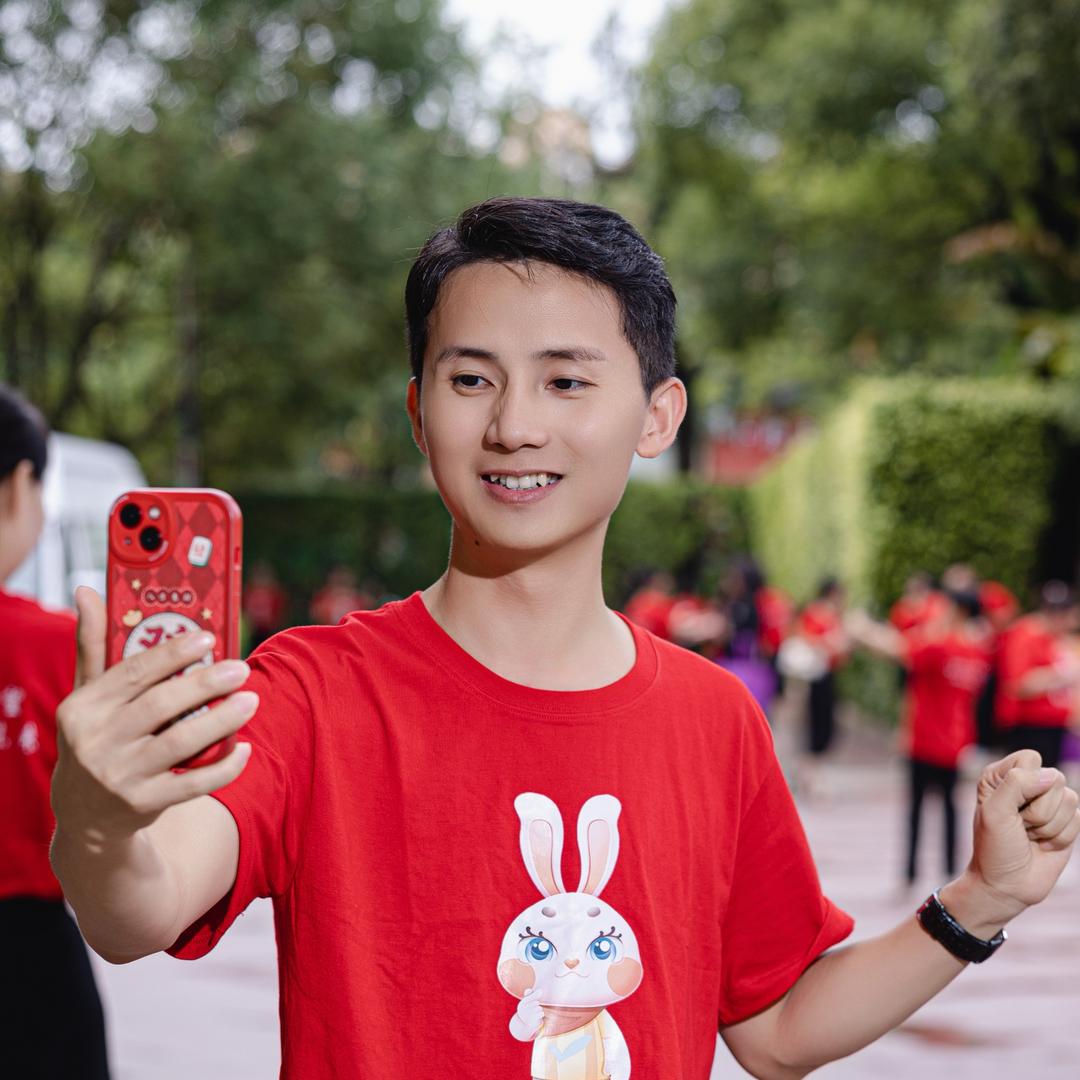 还是阿林呀
