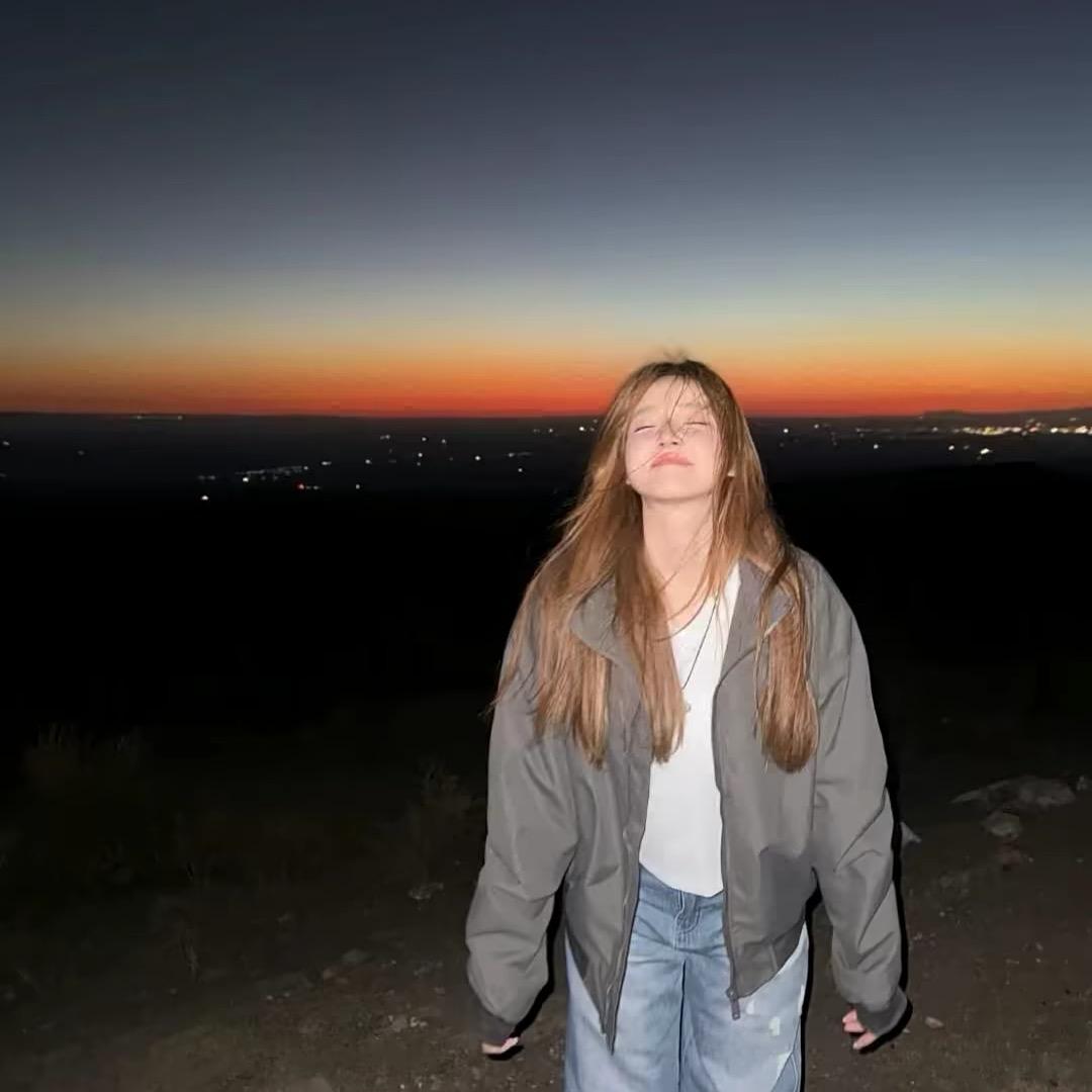 老公站街我数钱