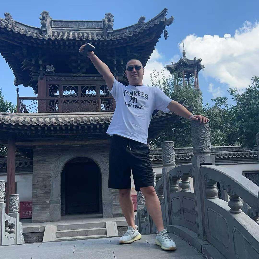Mr.Wang